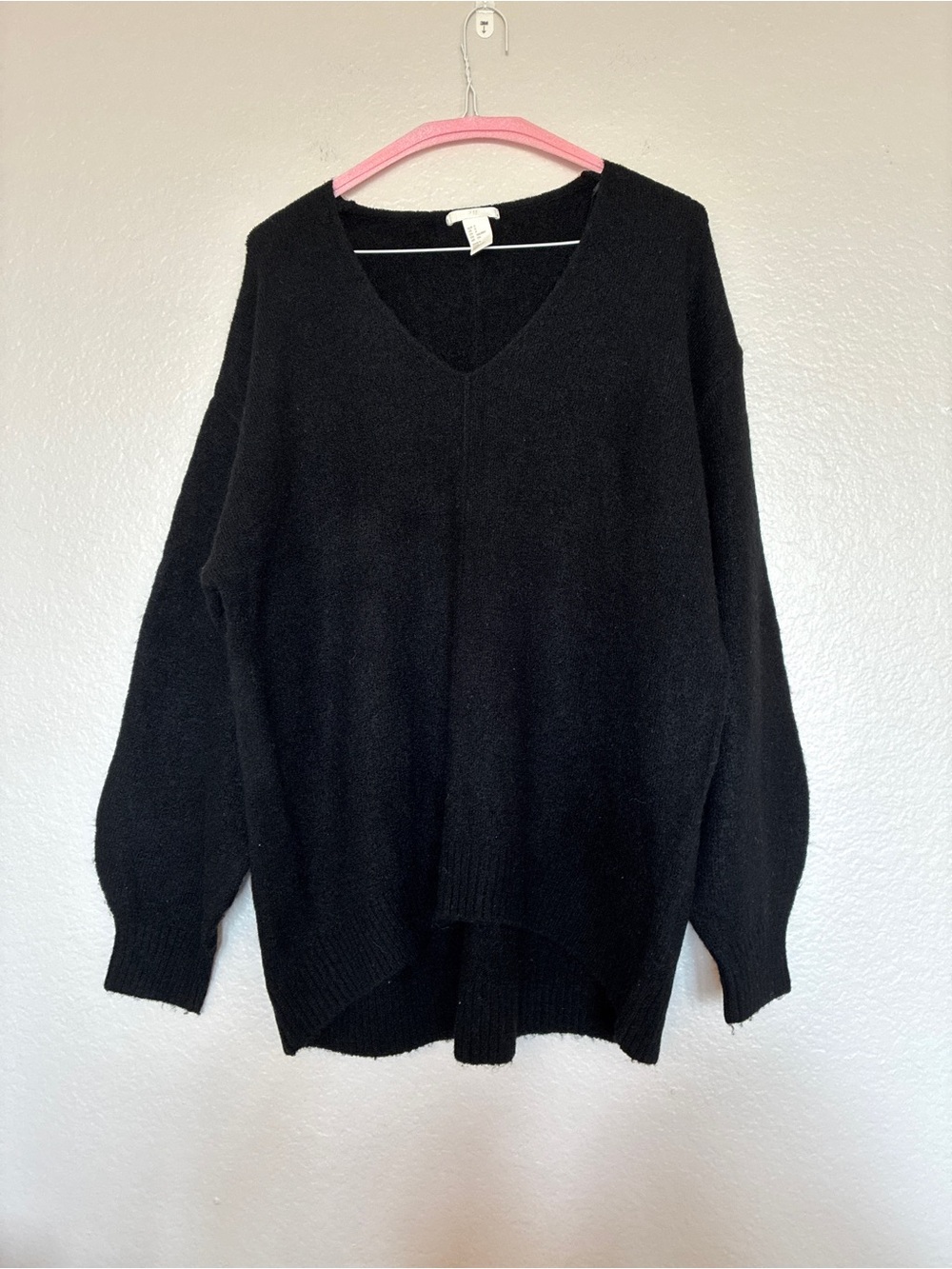 H&M Black V-Neck Women's Sweater With Line Down Middle Grunge Autumn Size S Y2K